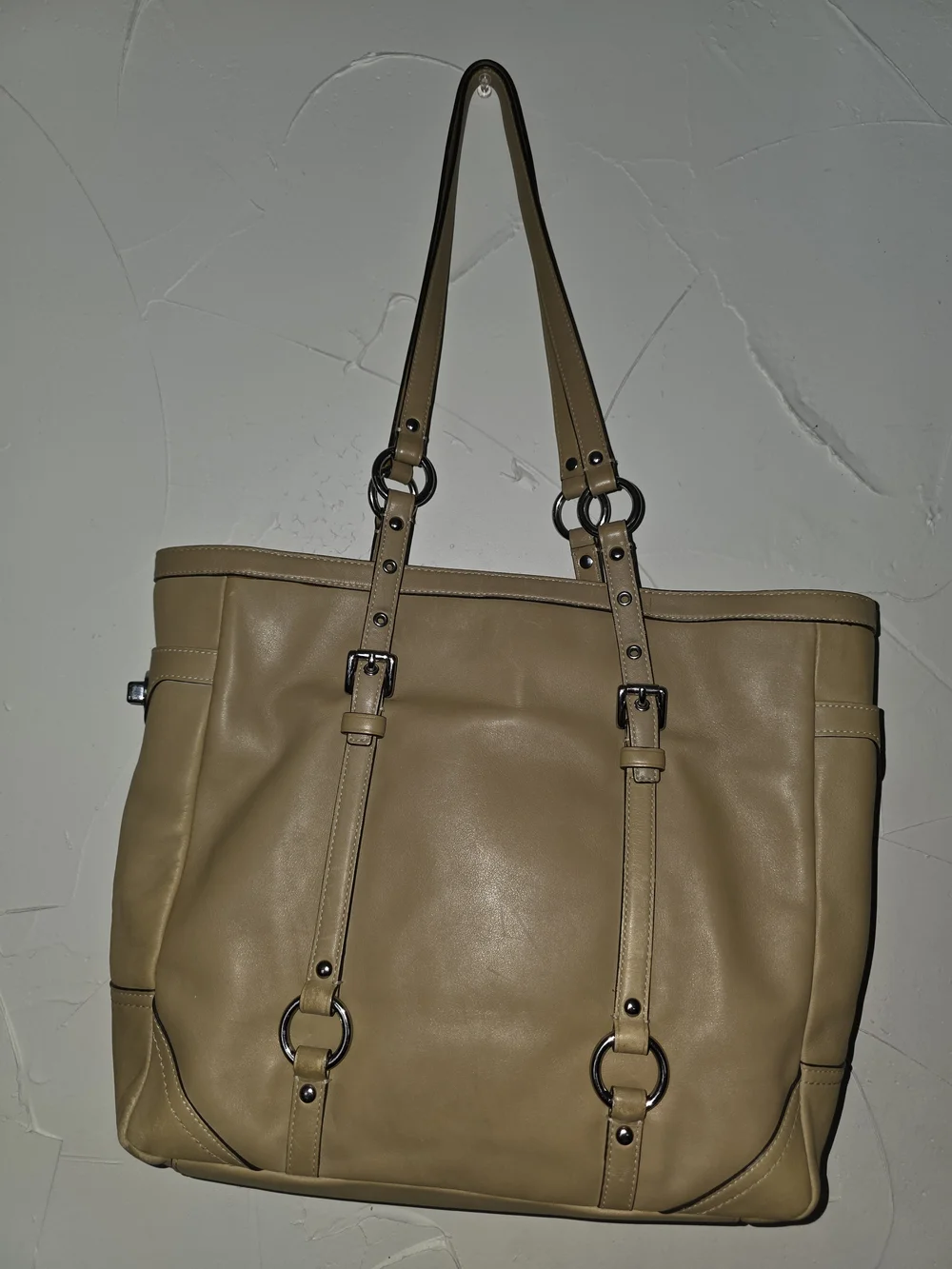 Coach Tan Leather Tote Bag with Shoulder Straps